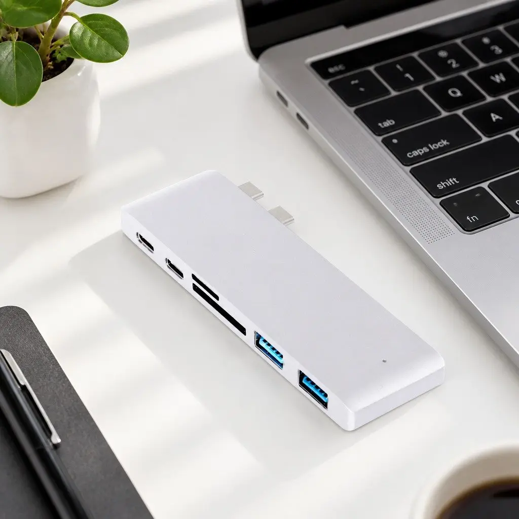 USB Type-C Hub Adapter 6 Port SD Card Reader Fast Data Transfer Aluminium Silver