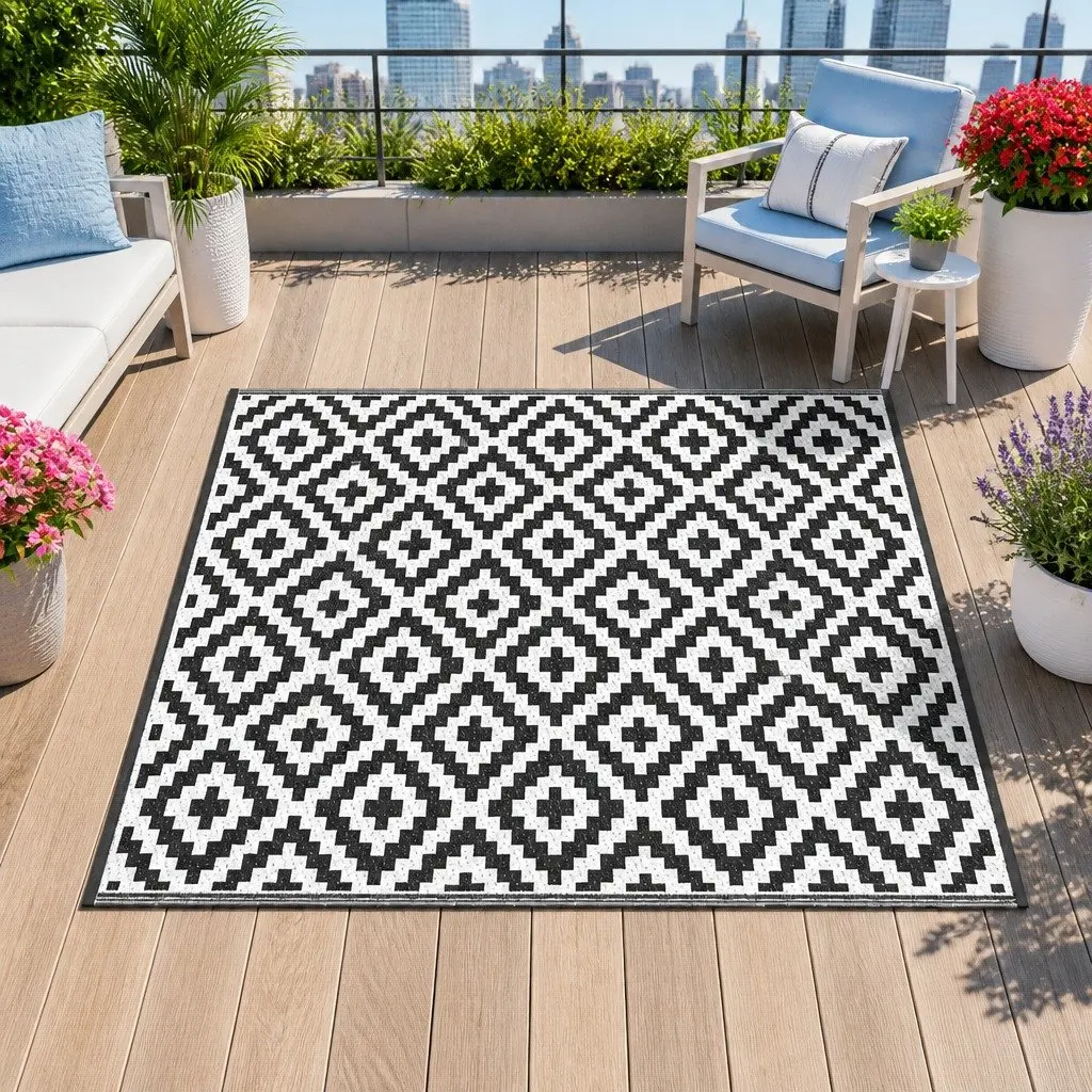 Outdoor Rug Reversible Dual-Sided 120x180cm Black